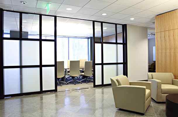 5 Conference Room Divider