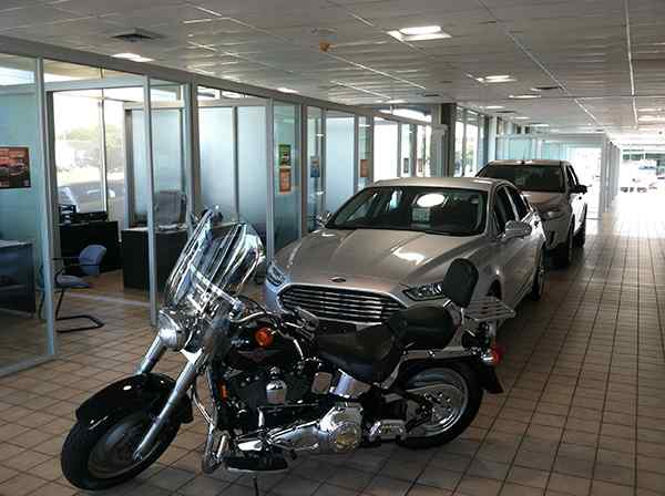 7 work spaces cubicles car dealership